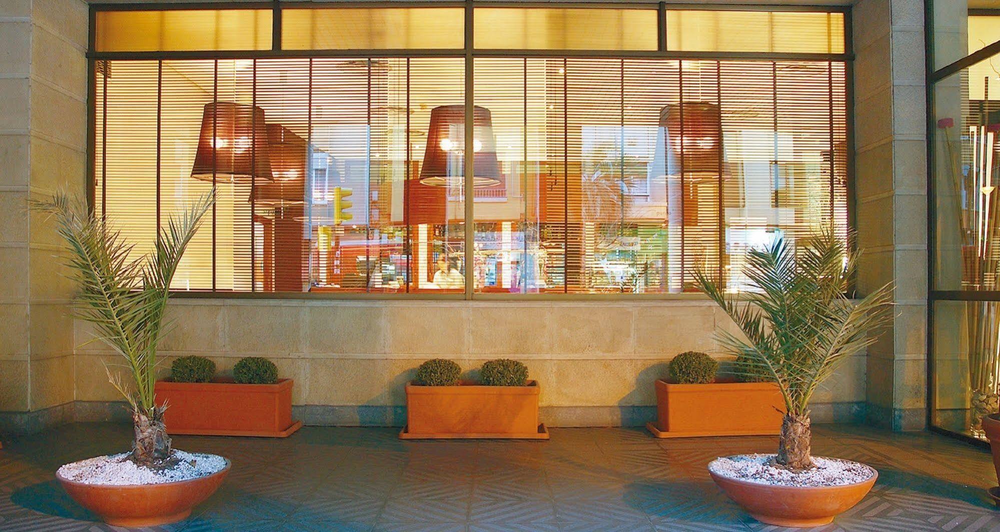 เอสเปเรีย ซาราโกซ่า เซนโตร Hotel ซาราโกซา ภายนอก รูปภาพ